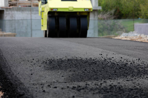 Best Professional Driveway Pavers  in Eatontown, NJ